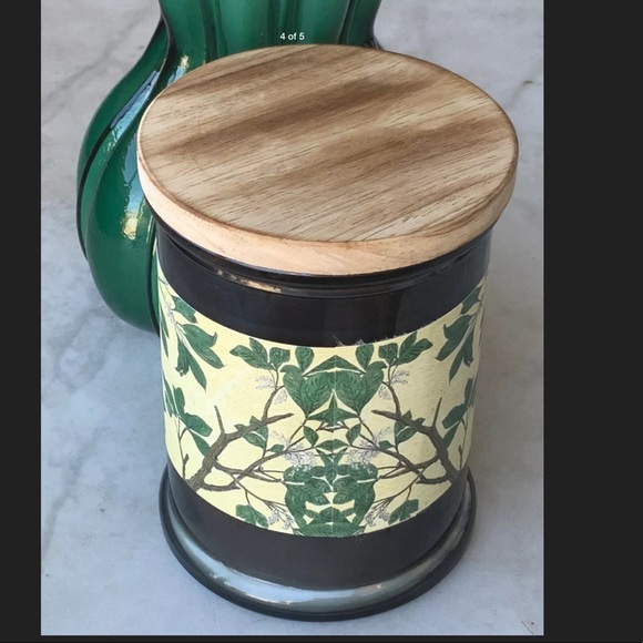 DW HOME CANDLE SANDALWOOD TONKA RICHLY SCENTED - Picture 4 of 5